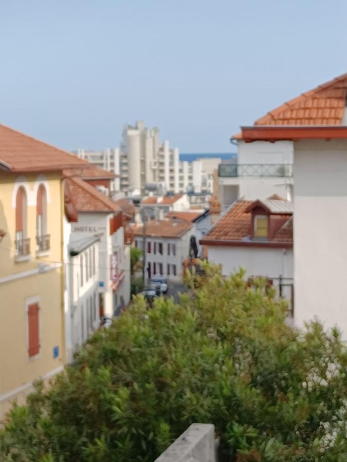 Centre - Spacieux - Calme - Chic Et Cosy - Parking Appartement